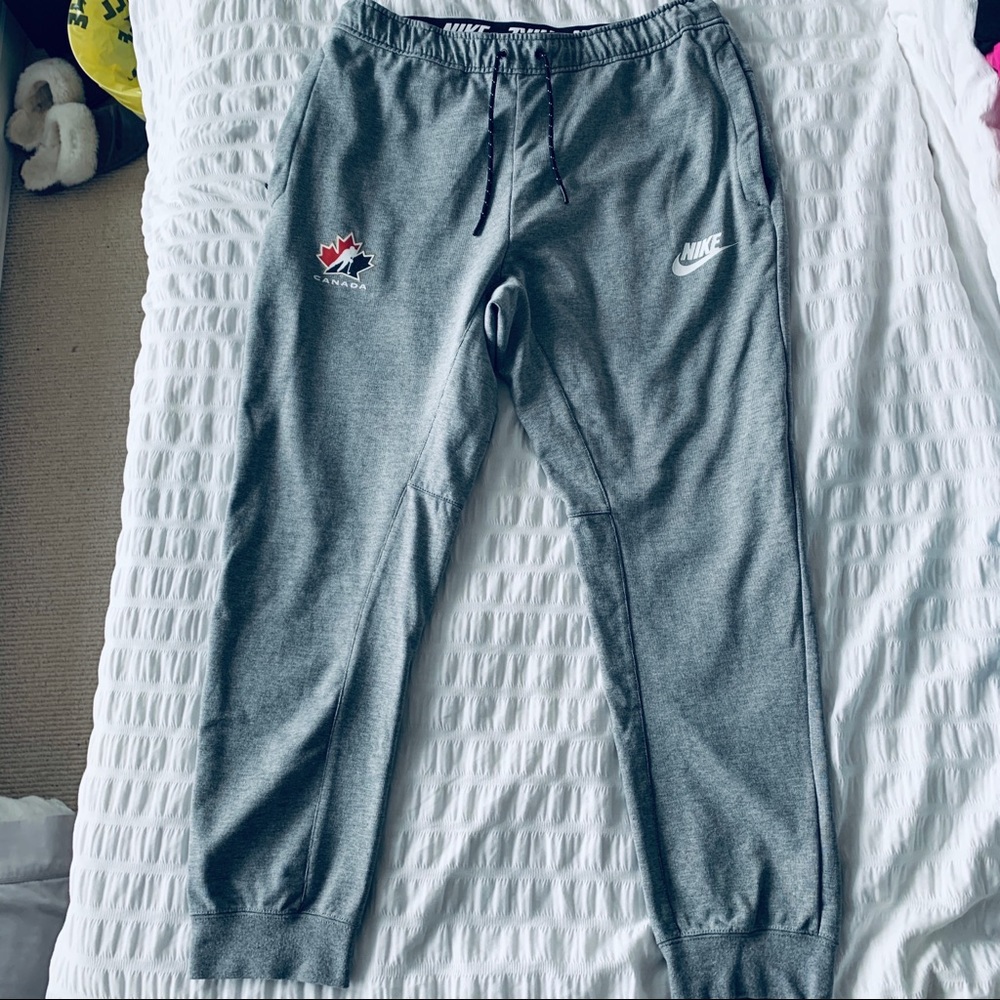 Nike Team Canada Men’s Trackpants